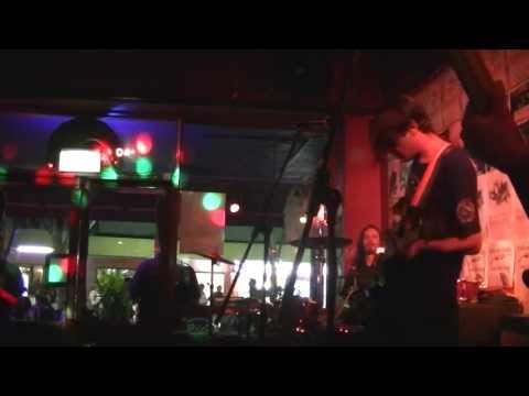Anti-Thesis (w/ DB) - Improv 01 (Live @ Ric's Bar, Brisbane - 2013-07-26)