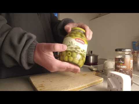 MongoTV_8501 - ENGLISH VLOG - Have a Good Friday - Cooking Hot Food