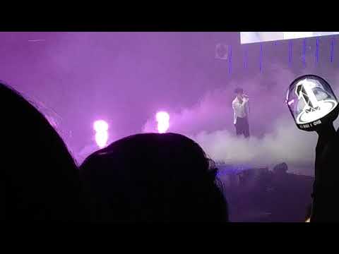 Wanna One World Tour in HK _ Kim Jaehwan solo