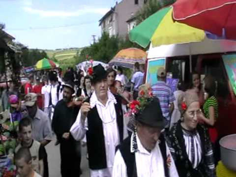 03 FESTIVALUL SI TARGUL DE LA  URMENIS 11 IULIE 2010