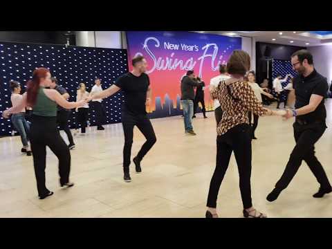 Jennifer Ritzen & Mike Schrimshaw - New years swing fling 2019, Open stricktly prelims