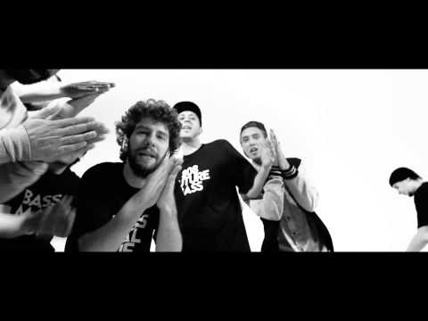 ATOMIQUE | P.TAH | CON - "BASS MAL AUF" feat. CHRISFADER