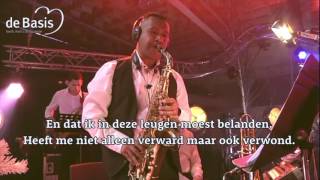 De Basis Kerstconcert 2015   Vreemde handen   Marco Borsato