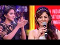 Beautiful Amala Paul Adores Shilpi Sharma S Bubbly Speech At The South Movie Awards