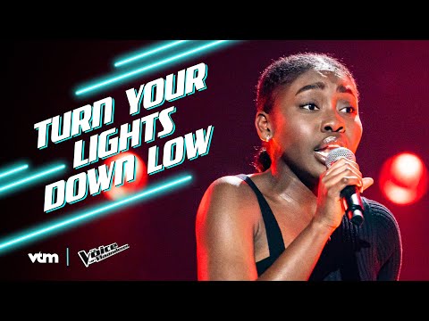 Yvette - 'Turn Your Lights Down Low' | The Blind Auditions | The Voice van Vlaanderen | VTM