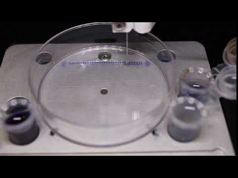 Adding a small volume quickly to many micro-chambers with fluid walls