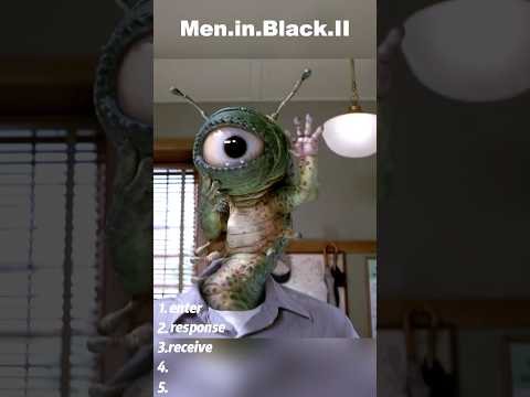 Men in Black II (2002) — He Forgot Everything… Except Aliens 👽📬