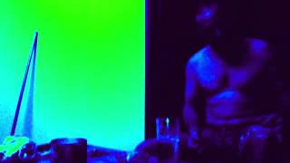 LEY DE GRAVEDAD (Ojos de brujo) x Ruben y Javi  2013-04-02 at 21.16