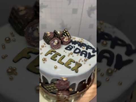 Truffle cake  with white chocolate dripping  🎂 #cakery #cakelover #trending @Vindhya8390 ￼