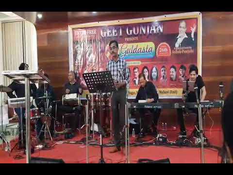 Mai Galiyon Ka Raja - Dharam Veer