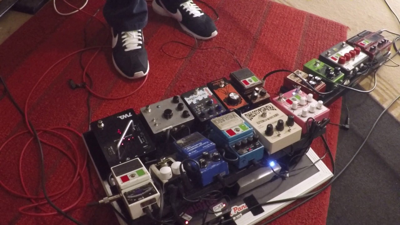 Pedals And Effects: Juan's Dr. Octagon Tour Pedalboard - YouTube