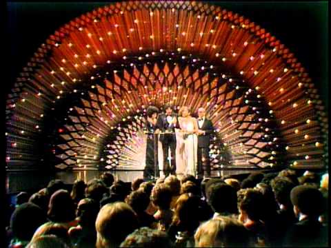 Tony Orlando & Dawn Win Favorite Pop/Rock Group - AMA 1976