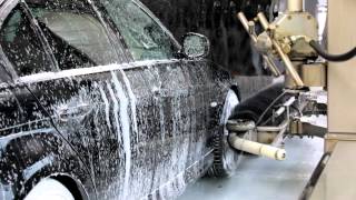 preview picture of video 'CarPro Carwash, autowasstraat in Weert'