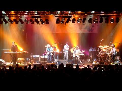 Transatlantic - Stranger In Your Soul (pt 1)