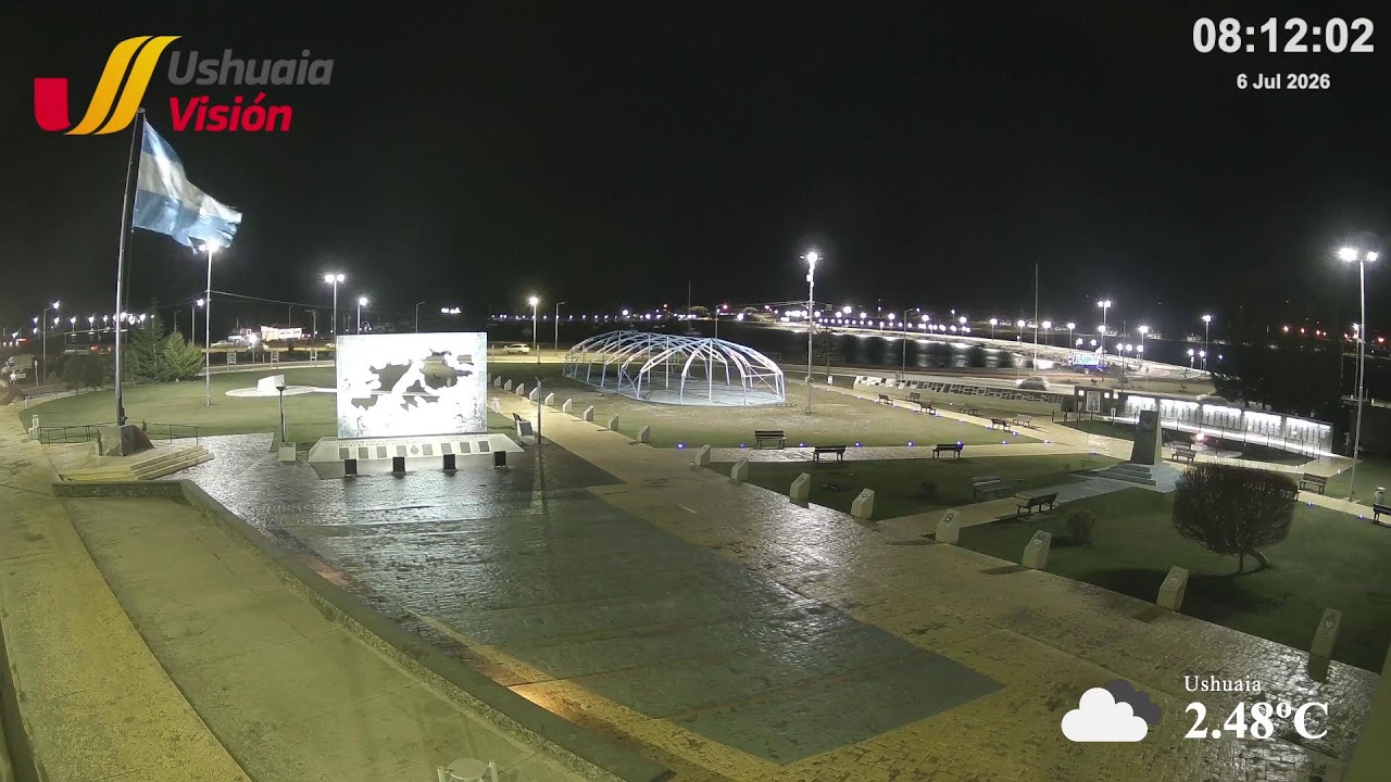 Live webcam view of Ushuaia City Center Live