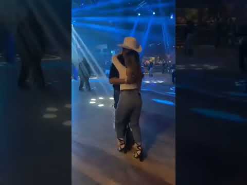 Carin León - Grupo Frontera - Que Vuelvas