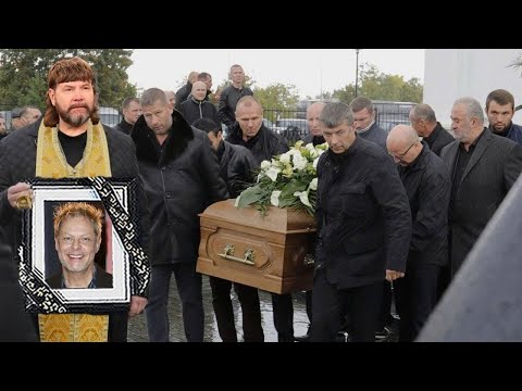 Décès d'Uwe Fahrenkrog-Petersen : Il est décédé à l'âge de 65 ans à son domicile.