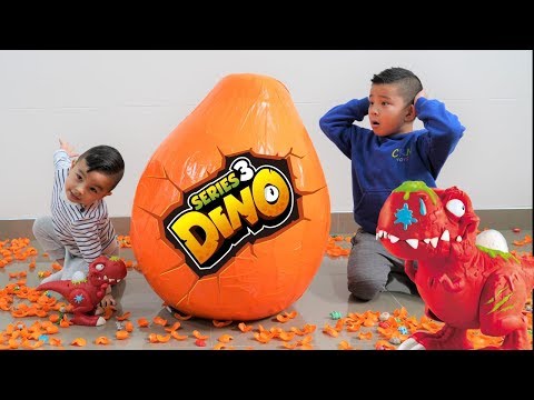 Giant Dino Smashers Surprise Egg Opening Fun With CKN
