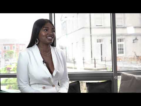 MINNIE MARLEY - South African singer-songwriter based in Ireland