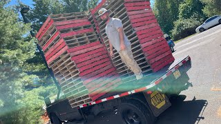 How To : Find Free Pallets