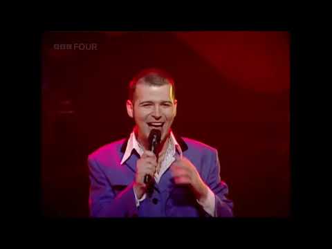D Ream - Your the Best thing (First Performance) - TOTP - 29 04 1993