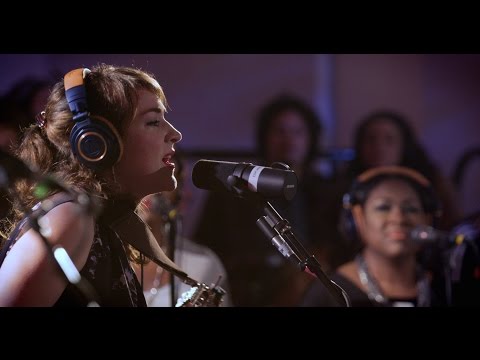 Snarky Puppy feat. Becca Stevens & Väsen - I Asked (Family Dinner - Volume Two)