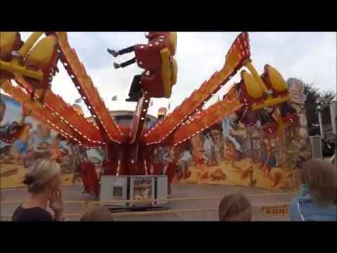 Das Kirmesfahrgeschäft Voo Doo Jumper auf der Kirmes 2017 in Rhede