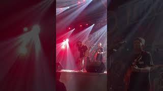 Download lagu billfold - hembusan tak terungkap live at loud carnival surabaya mp3
