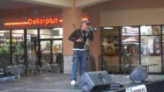 Live Performance : Everything I Do I Do It For You