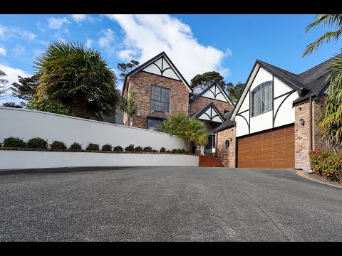 Chamari Close, Titirangi