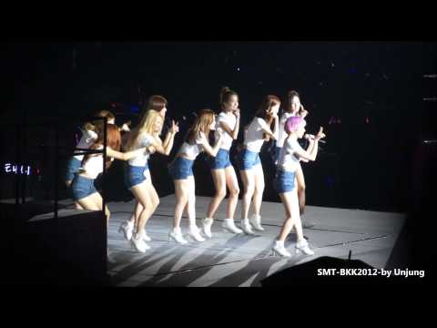121125 - SMTown BKK - SNSD 'Gee' [Fancam]