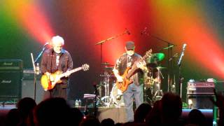 Bachman & Turner 2011-09-24 - Hey You - Winnipeg - Live