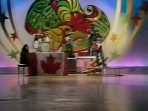 The Guess Who - Hand Me Down World/Share The Land
