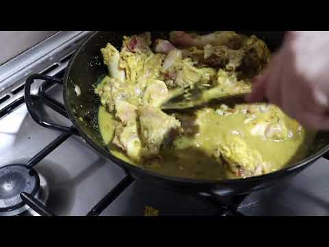 Opor Ayam -- An Indonesian treat for Eid al Fitri