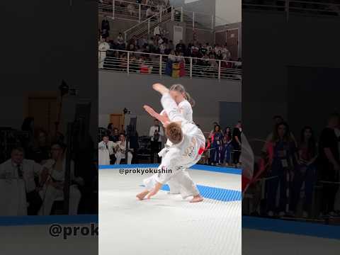 #knockout Berta Szalay (Hungary) 1st WKB World Open weight kyokushin karate championship 18.11.2023