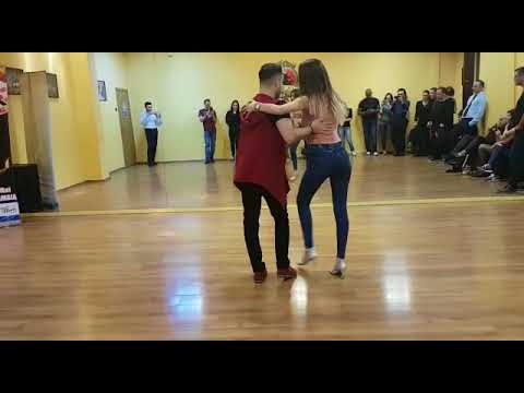 RAZVAN & OANA | Kizomba Beginners Class Demo