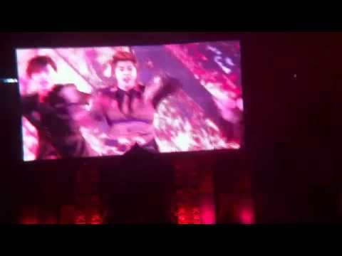 [FanCam] 120407 Korea Music Wave : TVXQ - Keep your head down