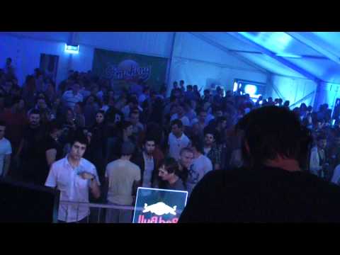 Kozo b2b Cezar @ Summer Set 2011 @ Romexpo Center, Bucharest - 09.09.2011 (2)