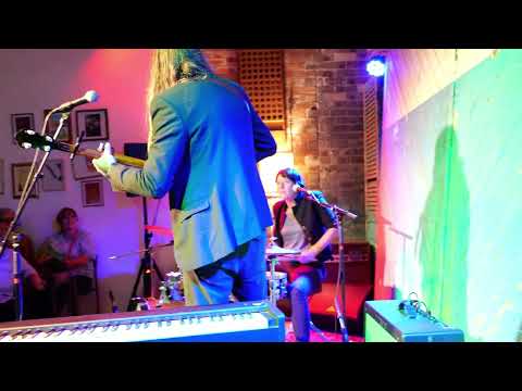 Karl S Williams & Sally Wiggins -  Over Yonder