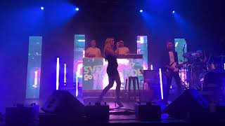 Svenstrup &amp; Vendelboe - Dybt Vand &amp; Glemmer Dig Aldrig (Live 2021) 22. October 21 - Taastrup Teater