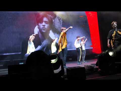 Stray Kids London Awaken 190728 스트레이 키즈 Front Row