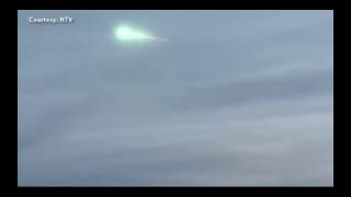 UFO or Mysterious Green FIREBALL lights up the skies of Japan October 31 2016
