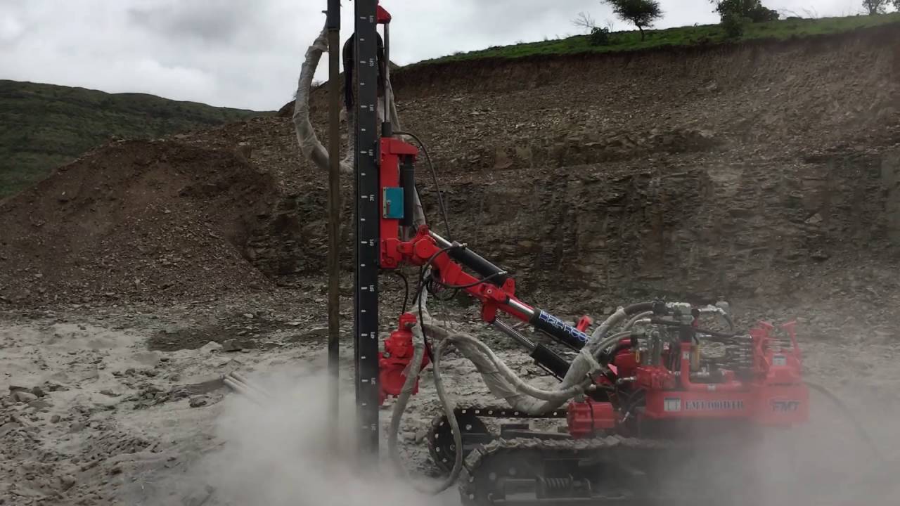 Crawler Drill Machine - FMT 100