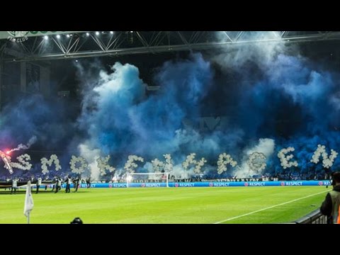 Torcida do Copenhague deu show pirotécnico na partida contra o Ajax pela Liga Europa 09.03.2017
