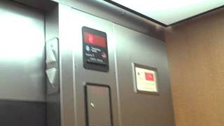 preview picture of video '2009 Video: Thyssenkrupp Hydraulic Elevator At Hampton Inn, Rutland Vermont'