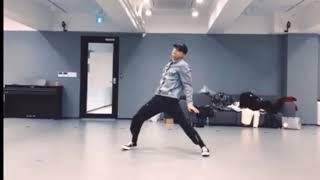 Download lagu EXO Kai “Love Shot” SBS stage intro mirrored mp3