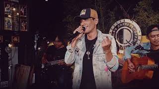Download lagu ASBAK BAND - AKU BUKAN DIA | HARGAI AKU (LIVE SESSION) mp3