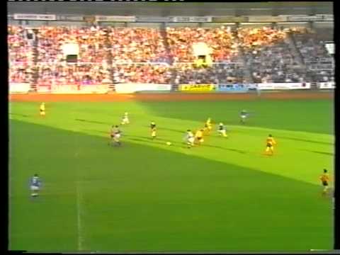 St. Johnstone v Partick Thistle Scottish First Division 89-90