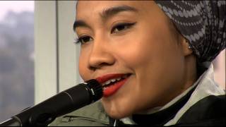 Yuna performs &quot;Decorate&quot; LIVE on What&#39;s Trending