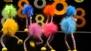 Sesame Street - Eight Balls of Fur